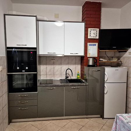 Apartment Slaven Vinišće 외부 사진